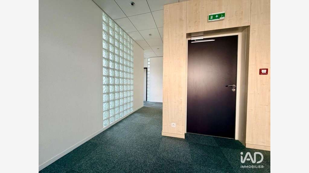 Vente bureaux 222m² à Reims Clairmarais 