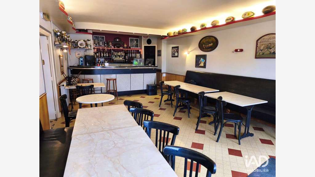 Vente locaux à Saint-Germain-Lembron
