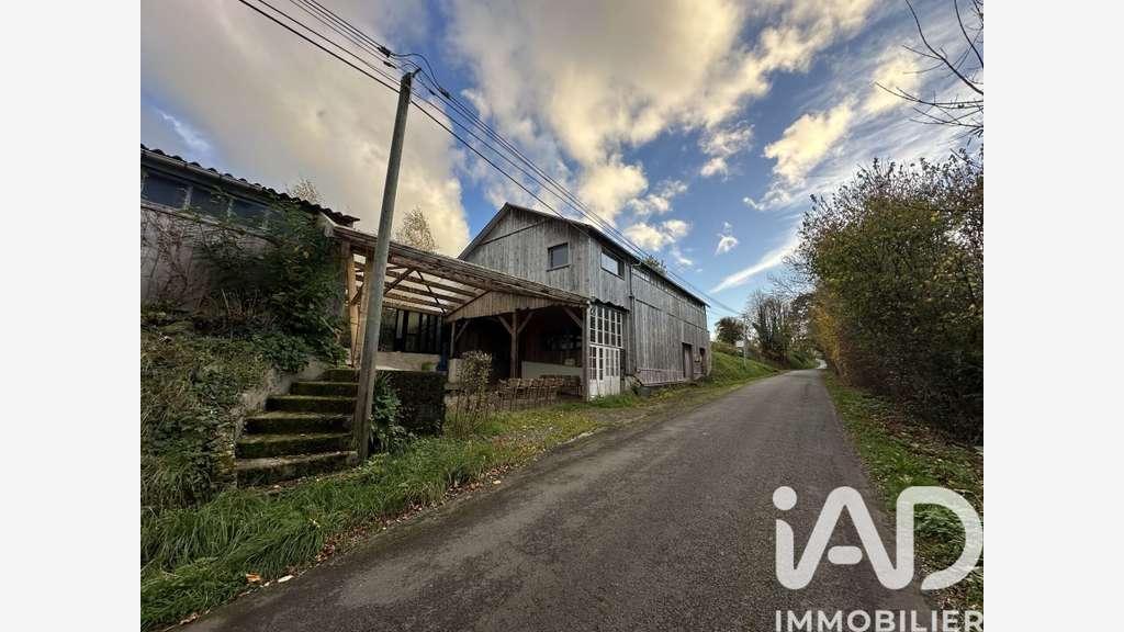 Vente ens artisanal à Saint-Quentin-sur-le-Homme