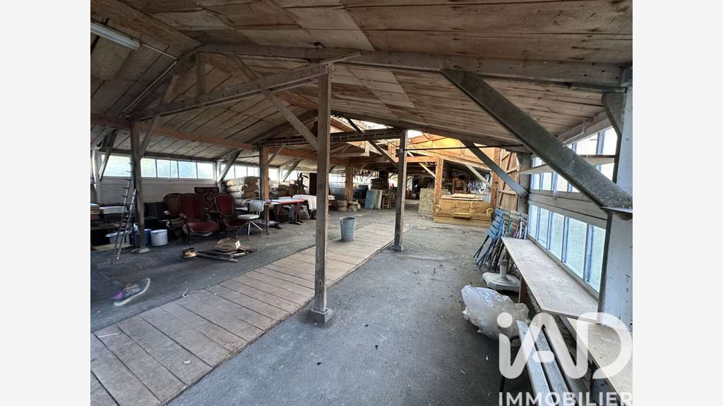 Vente ens artisanal à Saint-Quentin-sur-le-Homme