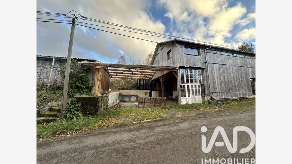 Vente ens artisanal à Saint-Quentin-sur-le-Homme