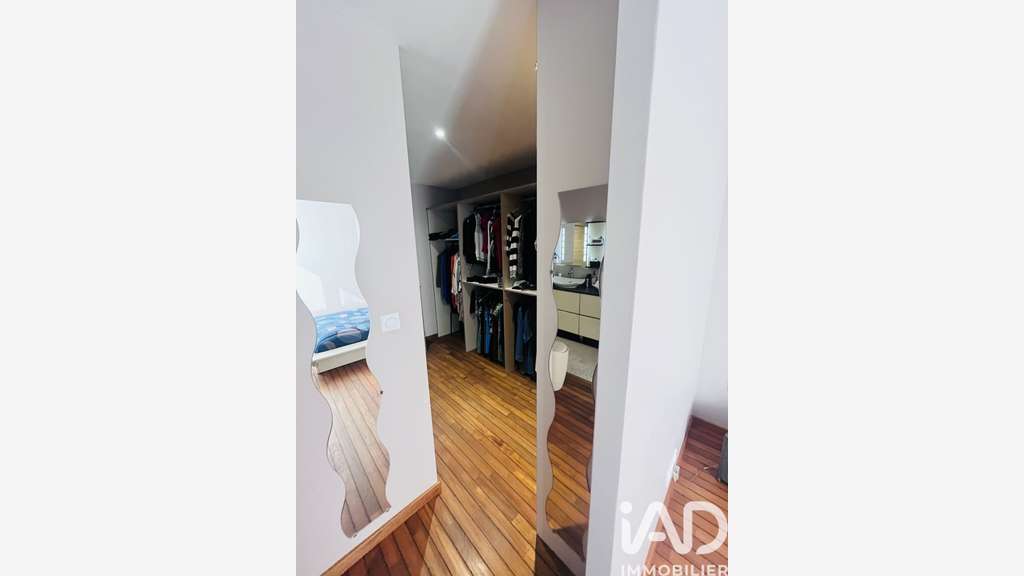 Vente loft atypique 295m² centre de Sainte-Savine
