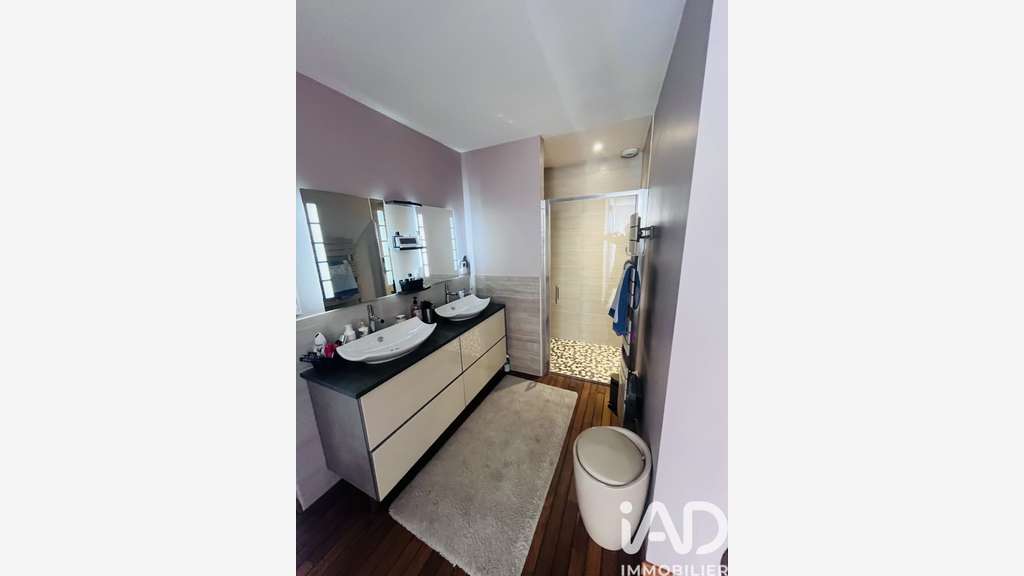 Vente loft atypique 295m² centre de Sainte-Savine
