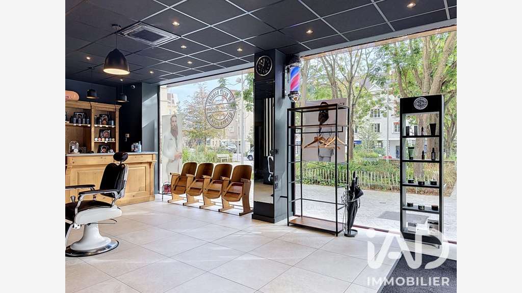 Vente salon de coiffure à Mantes-la-Jolie