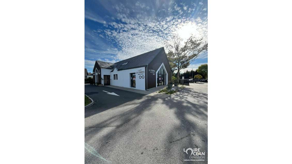 A louer local commercial PMR de 54m² à Guérande