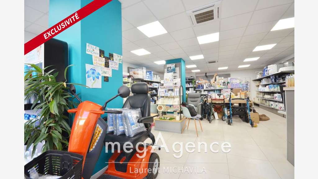 AV local commercial 103m² Valras-Plage axe pass.