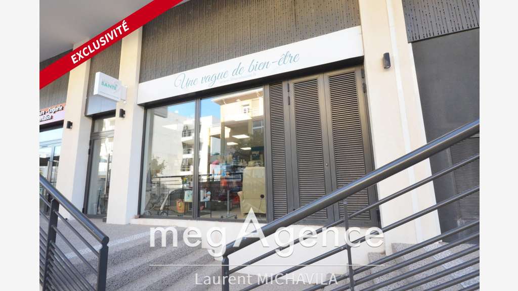 AV local commercial 103m² Valras-Plage axe pass.