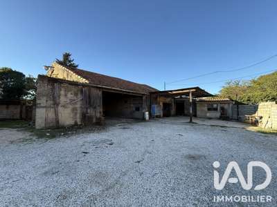 A vendre hangars à rénover de 135m² à Sorgues