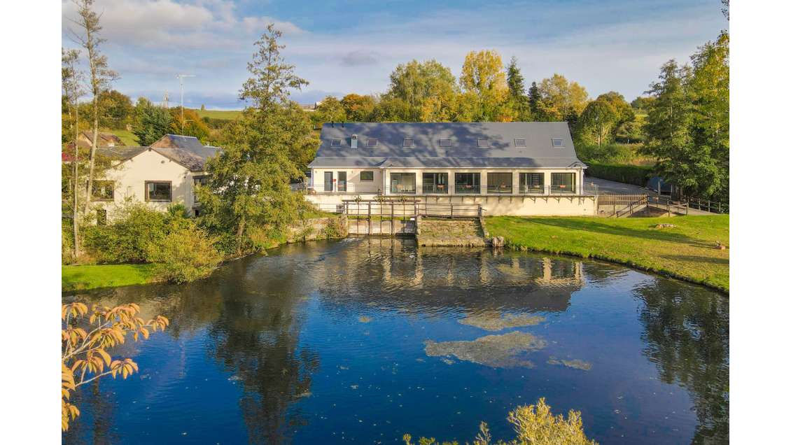 Vente domaine avec salles de réception 2h de Paris