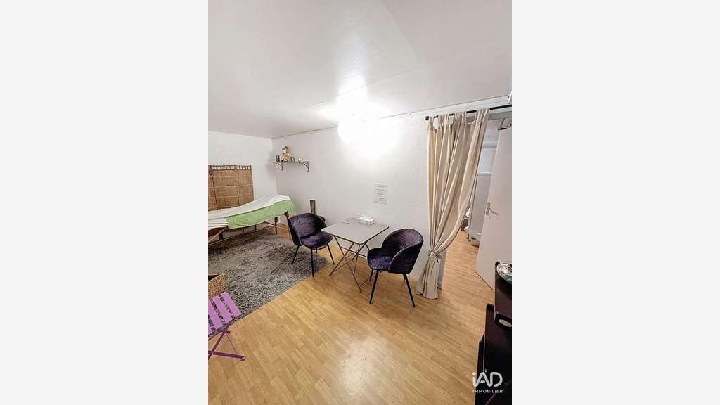 Vente local polyvalent 104m² à Valleiry