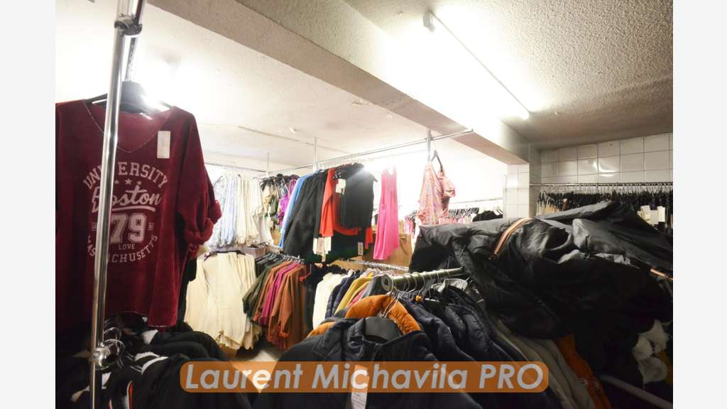 Vente local commercial + studio 113m² Valras-Plage