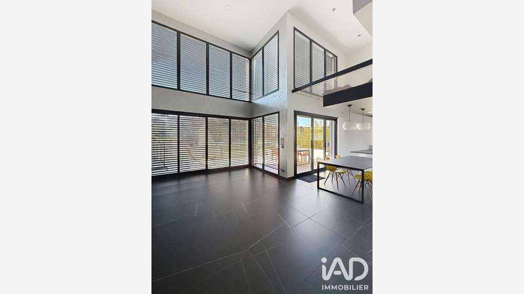 Vente Loft de 150m² à Valserhône centre ville