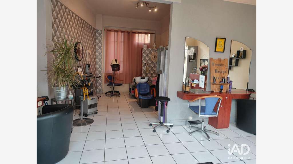 Bail tous commerces boutique 45m² à Vendôme