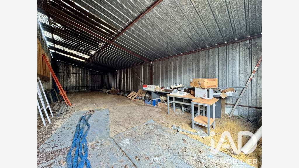 Vente Loft/atelier de 300m² prox de Vernantes