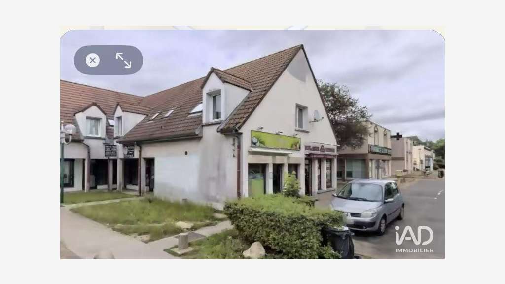 Vente murs commerciaux 40m² à Vert-Saint-Denis