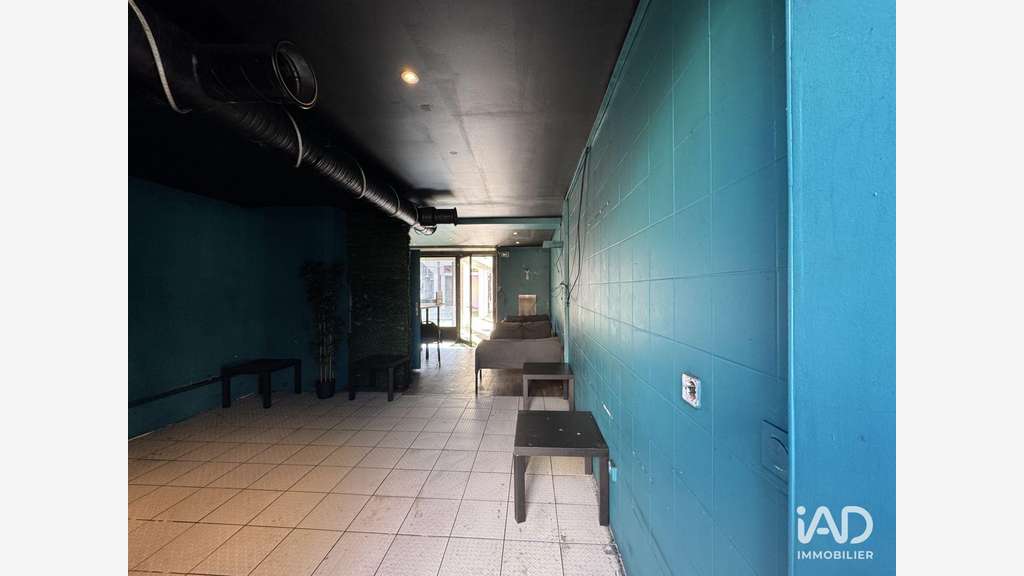 Vente murs commerciaux 40m² à Vert-Saint-Denis