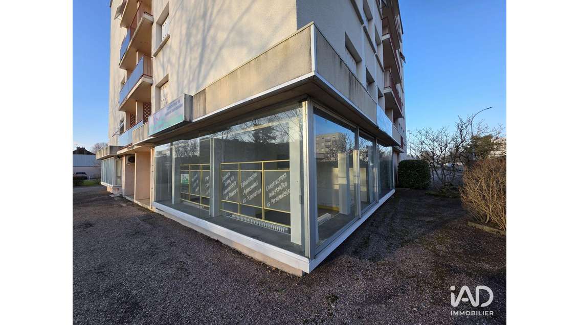 Vente local 70m² zone commerciale Vesoul