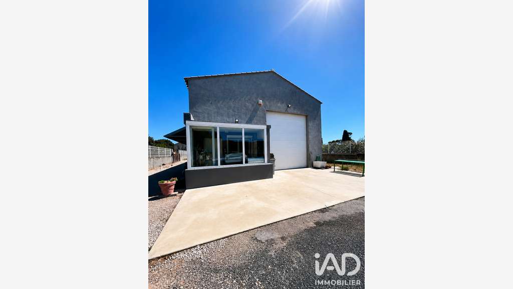 Vente hangar atelier de 223m² à Vic-la-Gardiole