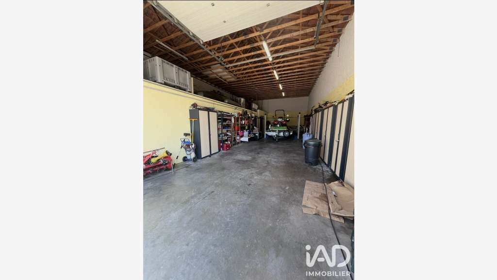 Vente hangar atelier de 223m² à Vic-la-Gardiole
