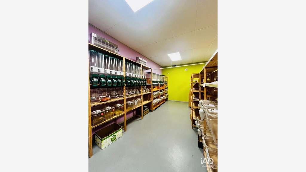 Vente local commercial 450m² + terrain à Vierzon