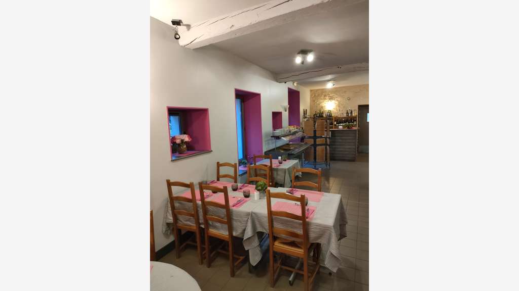 Cession gîtes et restaurant au Sud-Est d'Alençon