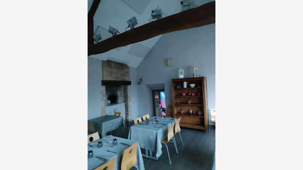 Cession gîtes et restaurant au Sud-Est d'Alençon