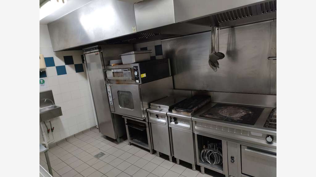 Cession gîtes et restaurant au Sud-Est d'Alençon