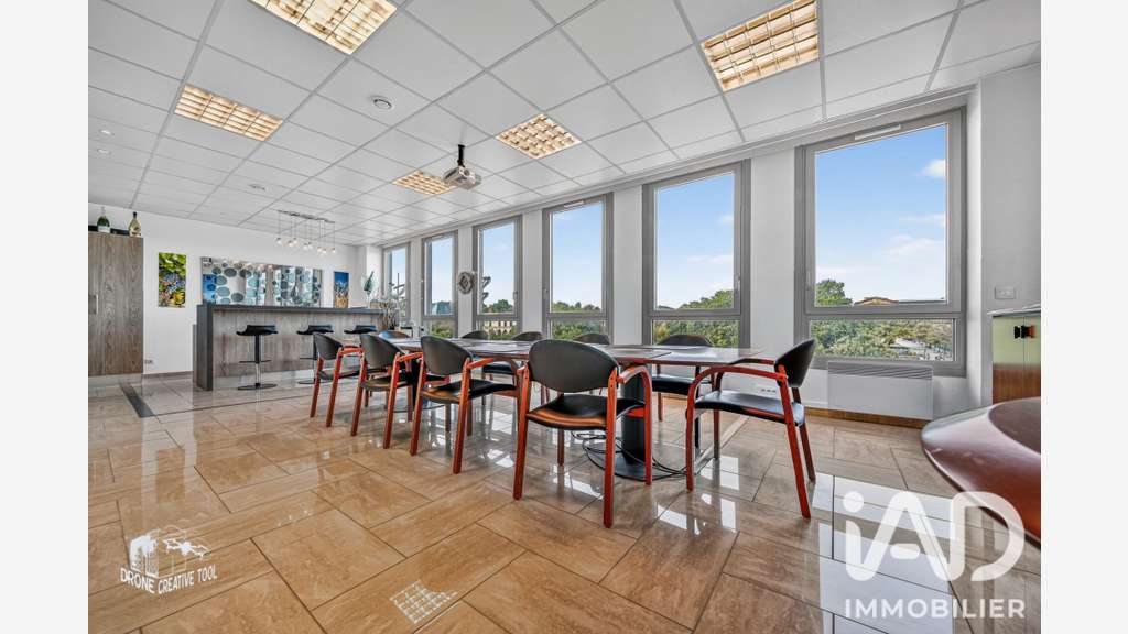 Vente local emplacement exceptionnel 64m² R+4 Metz