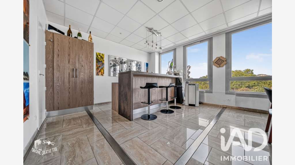 Vente local emplacement exceptionnel 64m² R+4 Metz