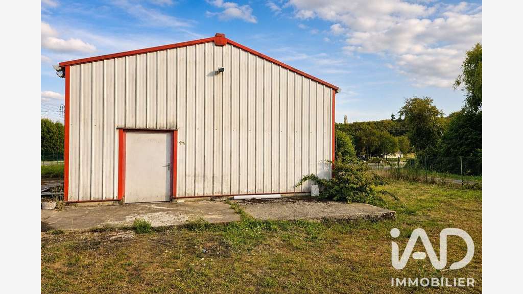 Vente hangar ossature bois 120m² à Saint-Caradec