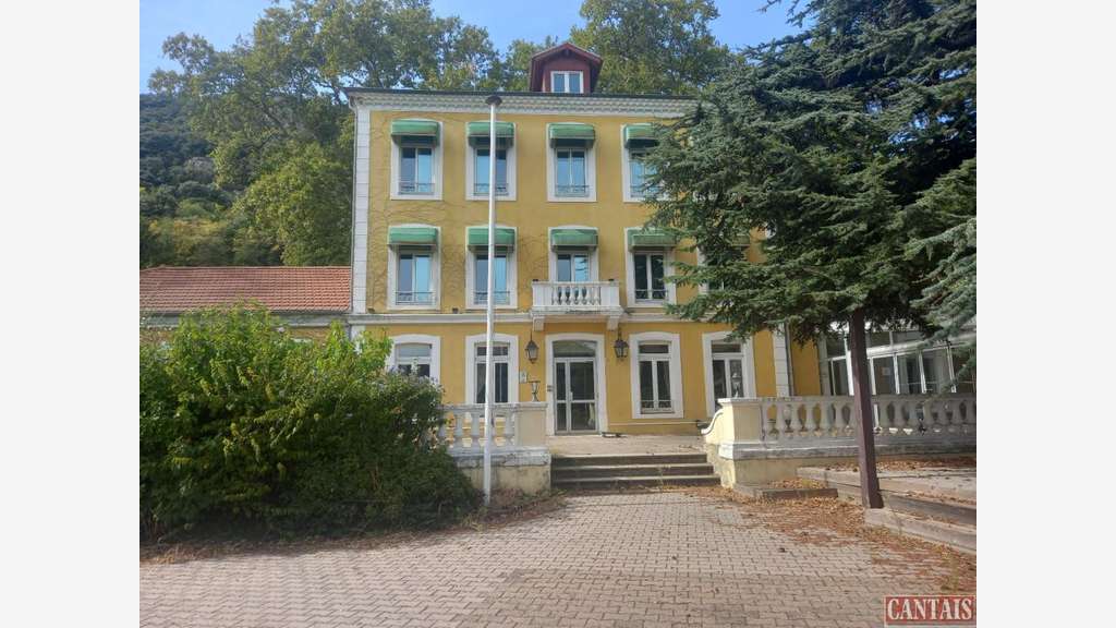 AV domaine d'exception 2000m² Vallée du Rhône
