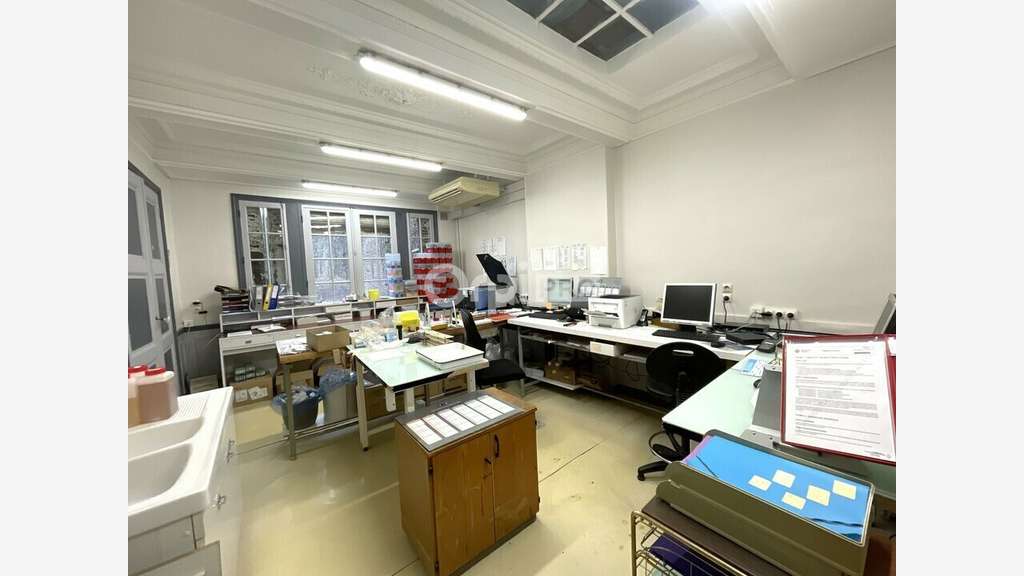 Immeuble à fort potentiel loué à vendre à Chauny