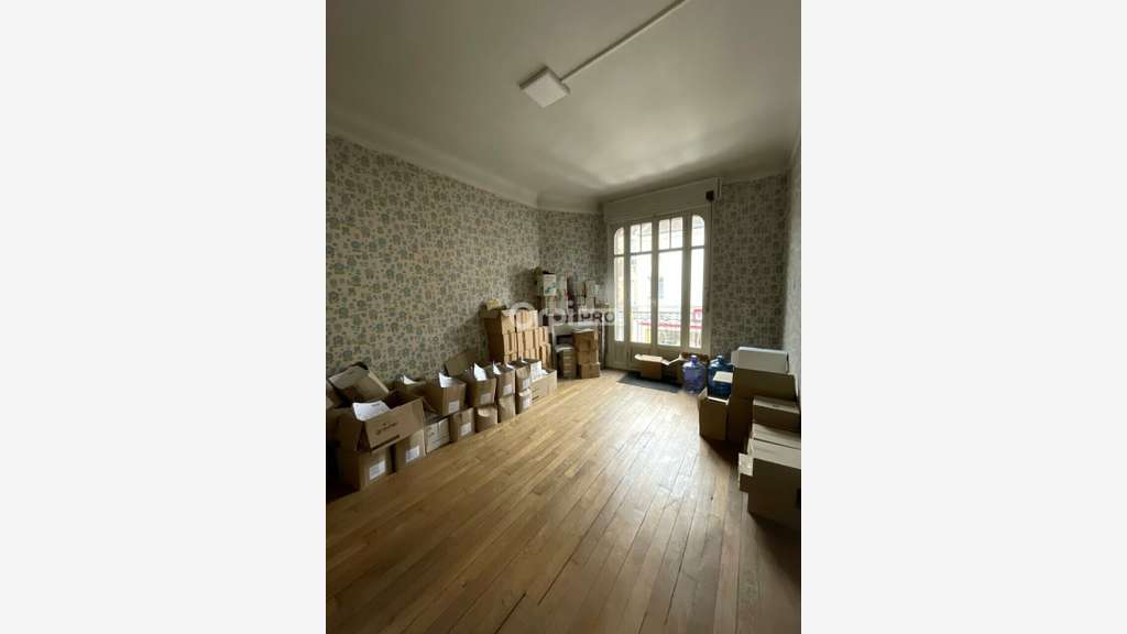 Immeuble à fort potentiel loué à vendre à Chauny