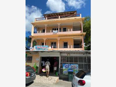 Vente magnifique immeuble mixte à Bellefontaine