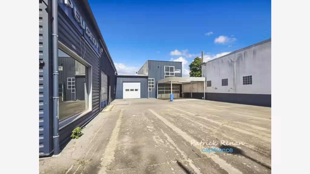 Immeuble d'activités 640m², parcelle 1098m²