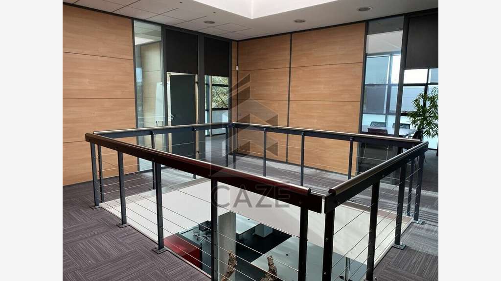 Vente immeuble de bureaux Mérignac sortie 11