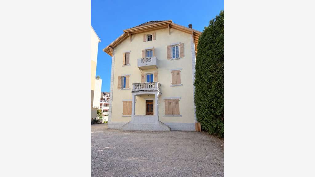 Immeuble de rapport à vendre à Annemasse Brouaz