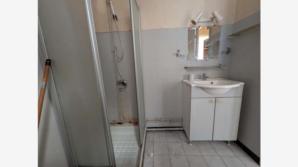 Immeuble de 162m² à vendre à Aureilhan Castors