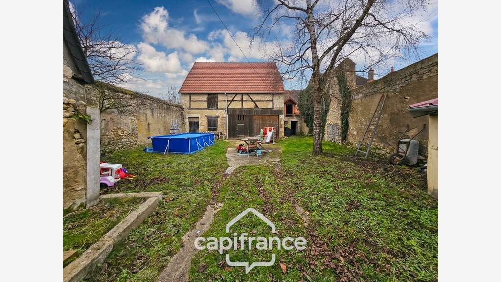 Vente immeuble de rapport 436m² à Boulleret