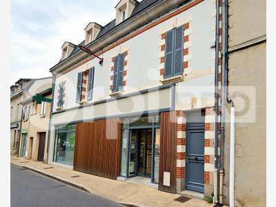BOUSSAC - IMMEUBLE à vendre