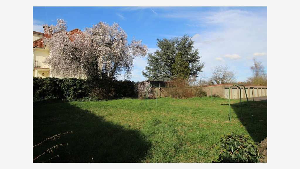 A vendre immeuble de 300m² à Bouzonville