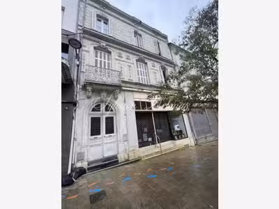 Immeuble à vendre CHATELLERAULT (86)