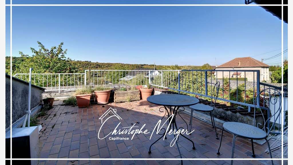 Ensemble immobilier 455m² à vendre à Dolving (57)