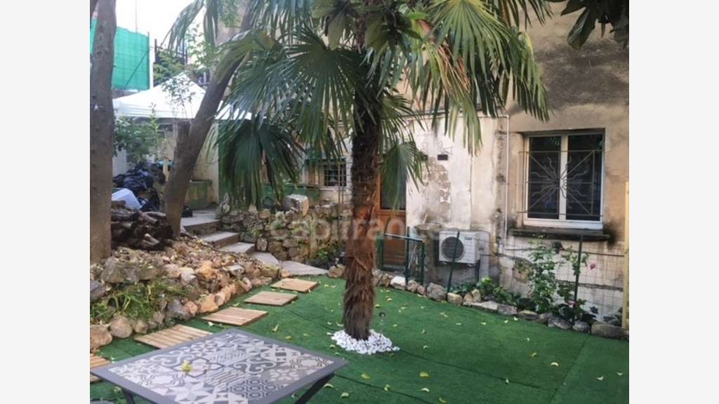 Immeuble à vendre DRAGUIGNAN (83), Taux de 