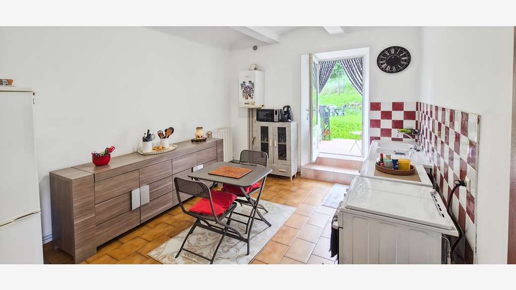 Immeuble de Rapport à vendre GAGNIERES (GARD 30)