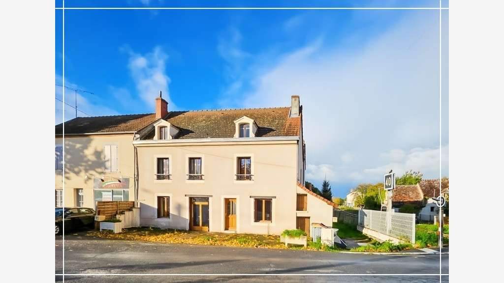 Immeuble à vendre à Huriel