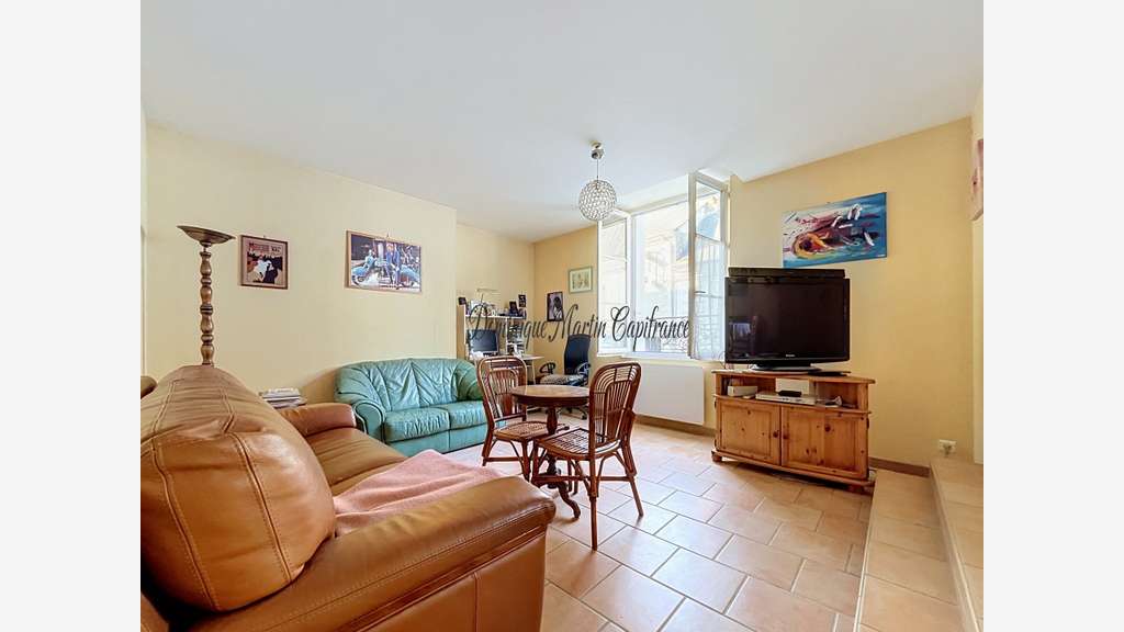 Immeuble à vendre LA CHARTRE-SUR-LE-LOIR 