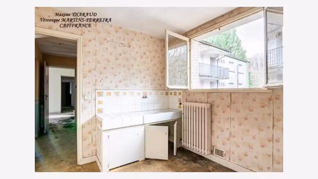 Immeuble de rapport 11 logements La Guiche (71)