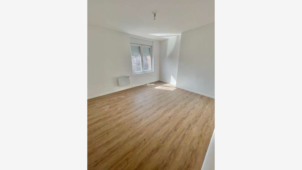 Immeuble de 140m² à vendre au centre de Lomme