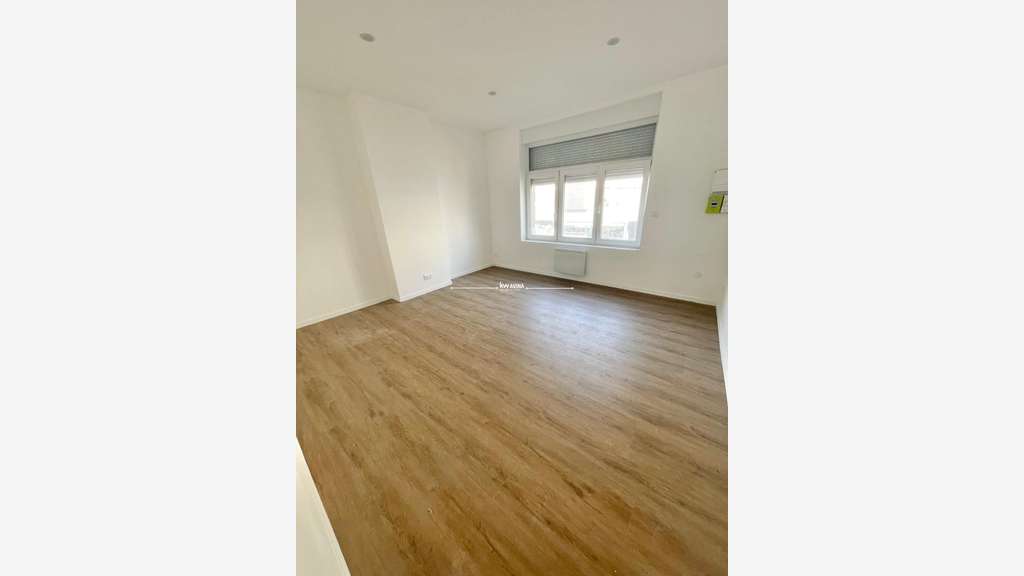 Immeuble de 140m² à vendre au centre de Lomme